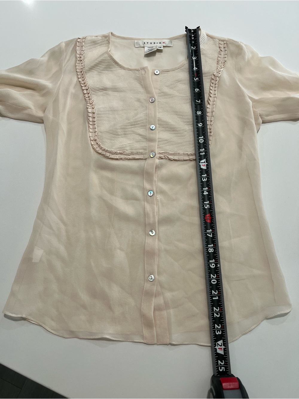 STUDIO M • pleated beige silk blouse - Picture 8 of 8